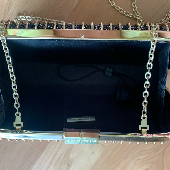 BCBGMAXAZRIA Reagan Glitter Clutch Black and Gold NWT - Picture 4 of 4